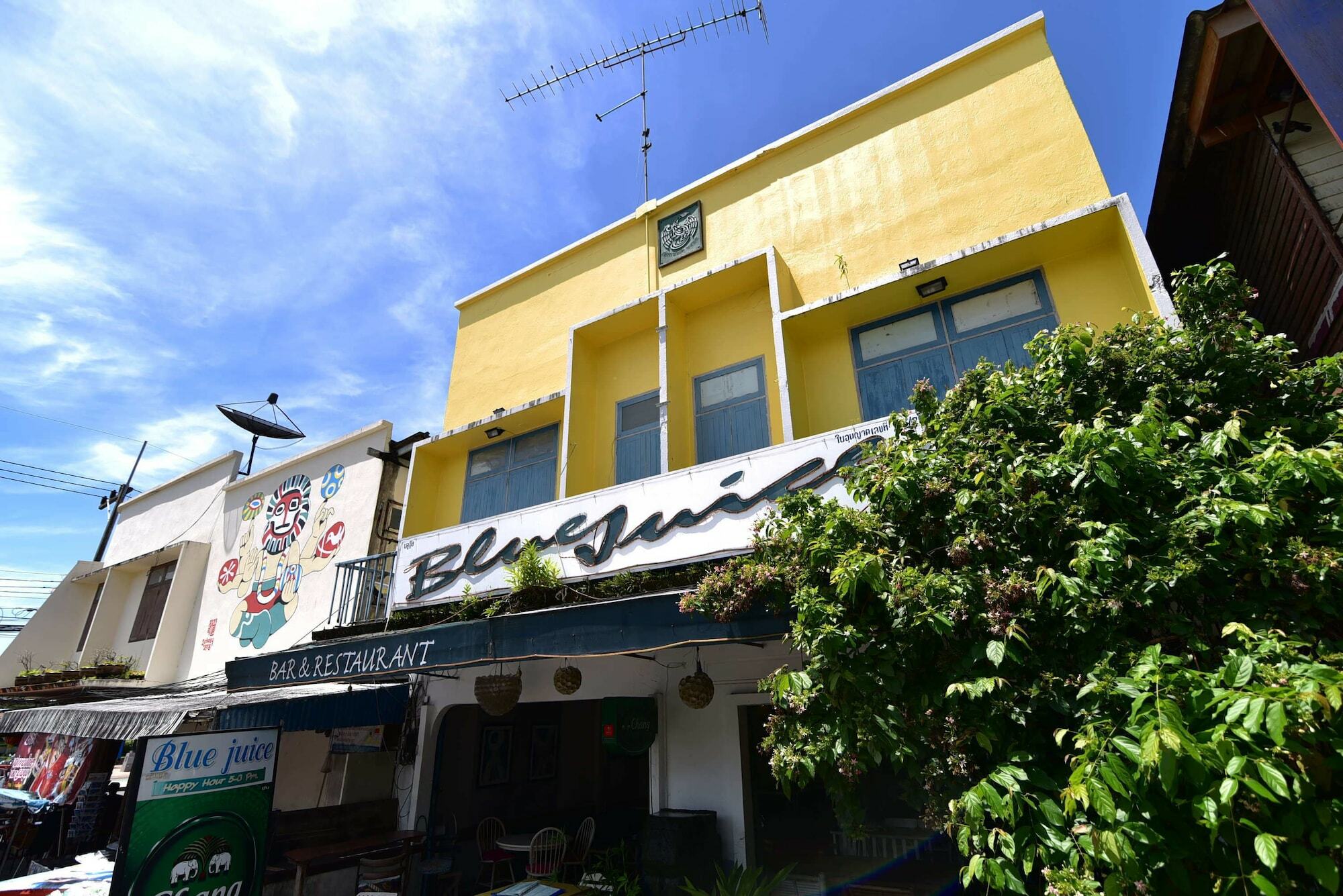 Blue Juice Hotel Krabi town Exterior foto